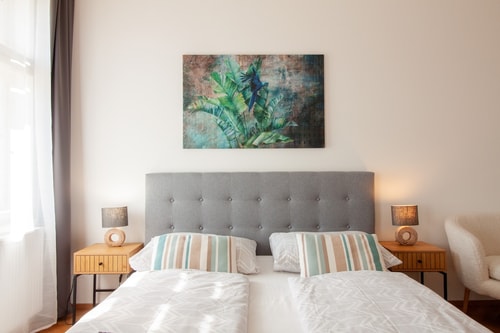 Stay Inn | Relax in Style: Charming Apt