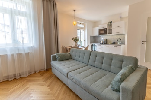 Stay Inn | A/C Contemporary Comfort-Stylish Base