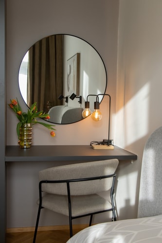 Stay Inn | Chic 1BDR Apt- Free weekend parking