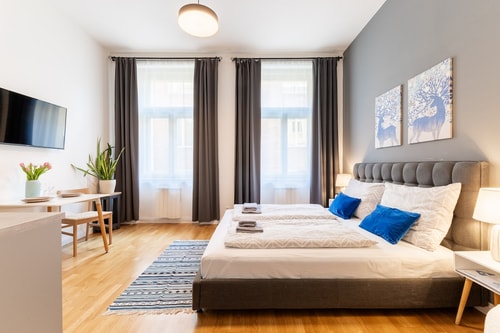 Stay Inn | Chic Prague Studio