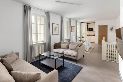 Wonderful 2bd Old Town apartment