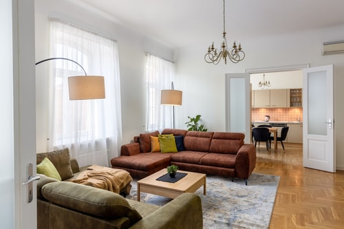 4 bedroom apartment in Old Town | View & AC