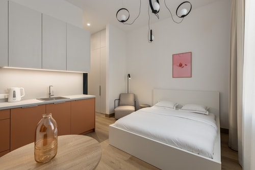 Modern Downtown Studio Apartment