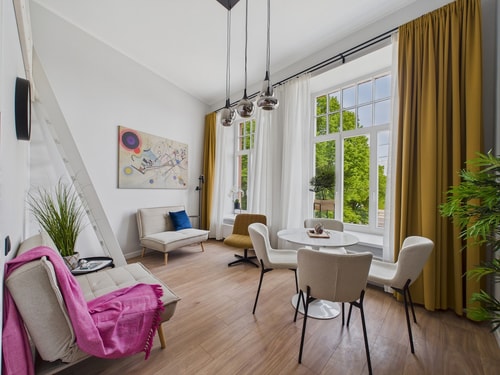 Modern 1 bedroom Apartment in Old Town