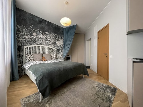 Creative Old Town studio