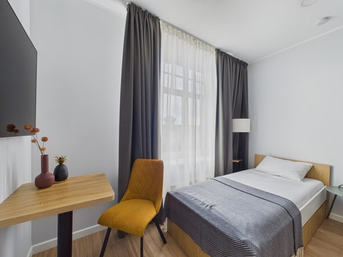 Single Old Town Studio for Solo Travelers