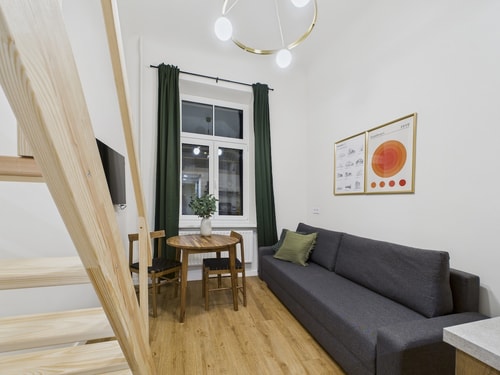 M9 Downtown Apartments - Studio Loft