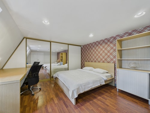 Budget Old Town stay