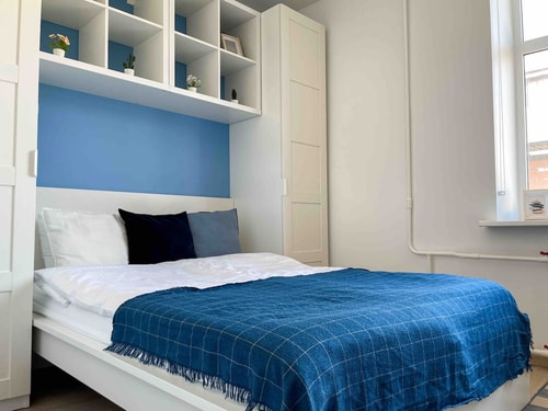 Quiet city center studio