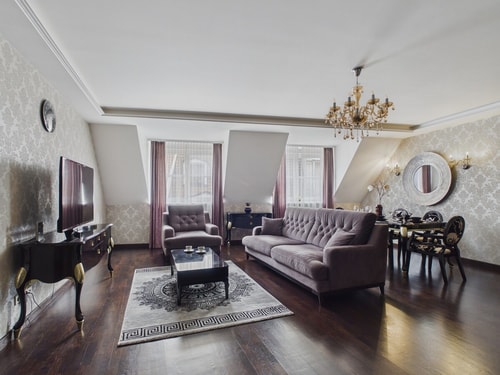 Gothic Old Town Apartment | 2 bathrooms