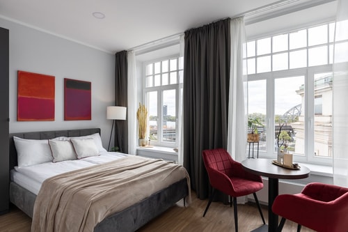 Studio with River View in Old Town