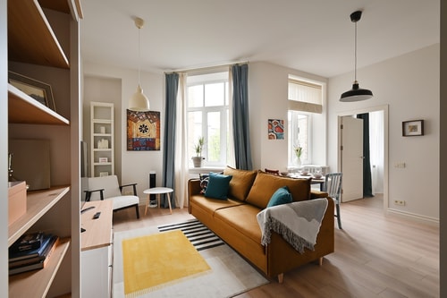 Curated City Centre Apartment | 1km from Old Town
