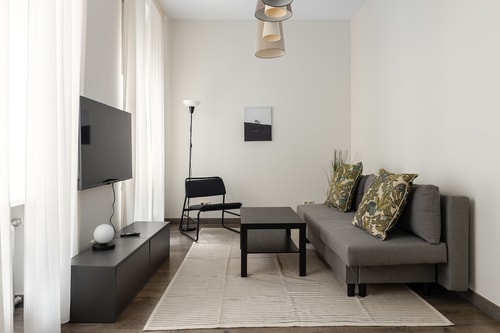 Middle of Old Town apartment