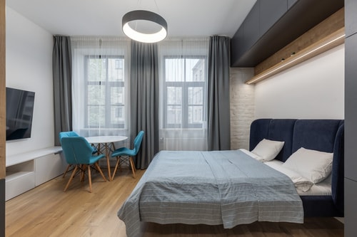 Contemporary City Centre Studio