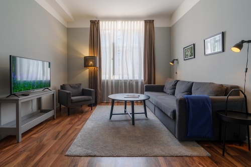 Spacious Old Town apartment near Powder Tower