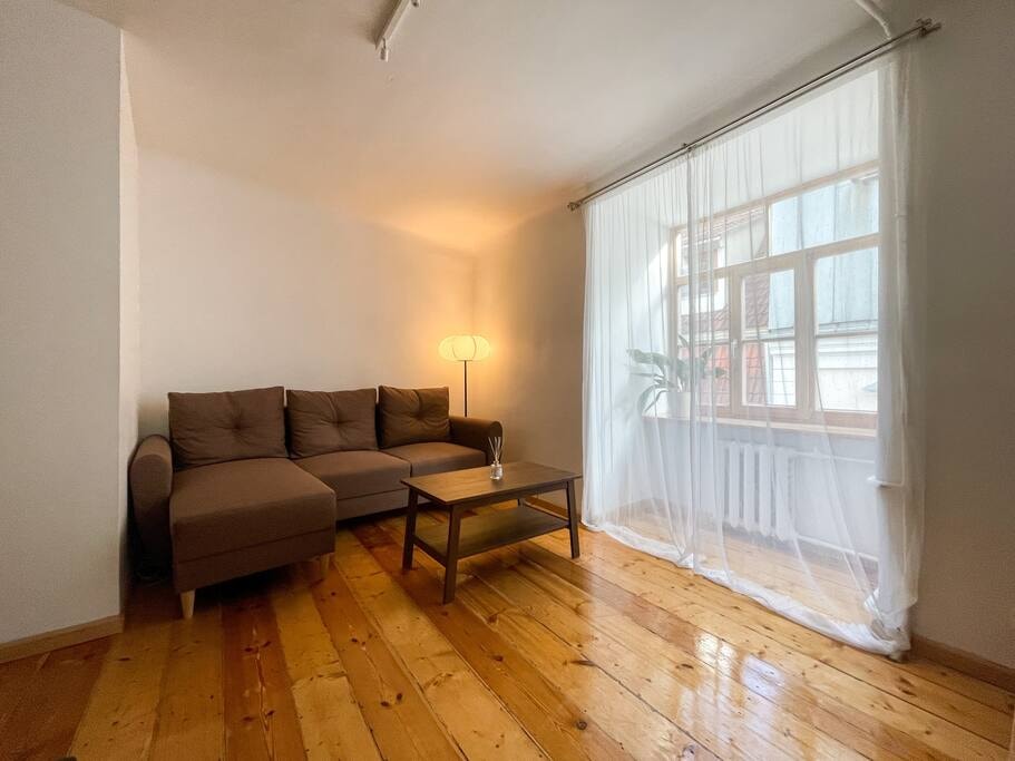 1 bd Old Town apartment - 2 min from Dome Church 1 Bnbverit