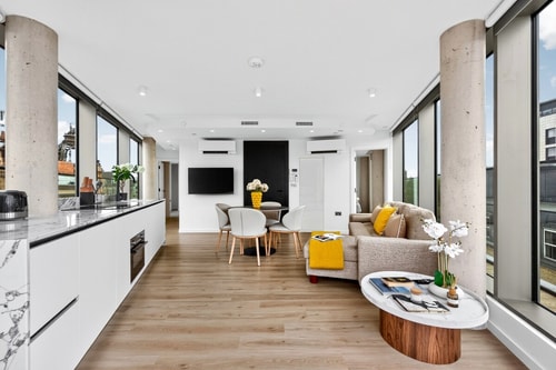 The Only Skyline Penthouse by Leicester Square Arcore London