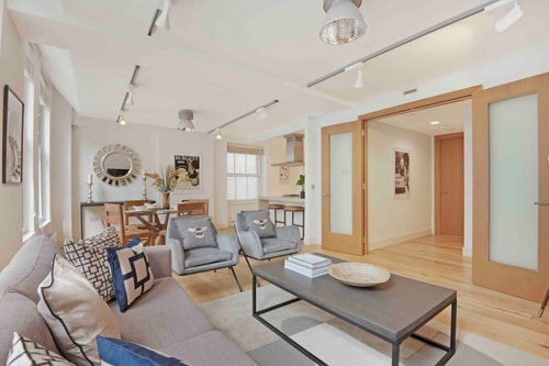 A short walk to Regent Street Arcore London