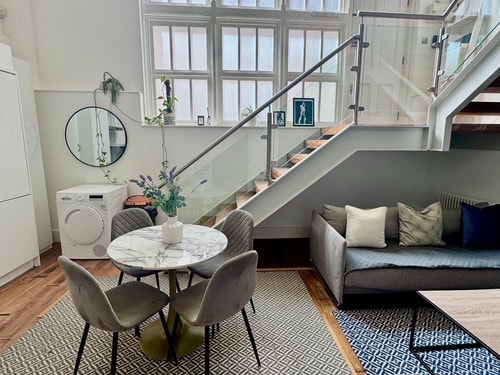 A Unique Converted Printer’s Warehouse Flat Arcore London