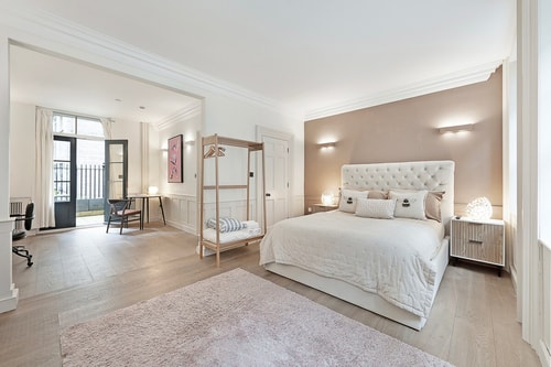 Prime Location English 5 bedroom  house Arcore London