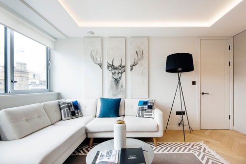 The Well Designed Apartment near Oxford Circus Arcore London