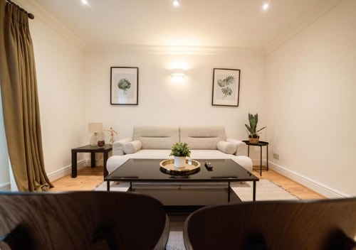 Chic & Modern Apartment in the Heart of London Arcore London