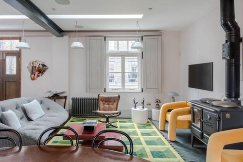 Park Street 3-Bedroom Apartment Arcore London