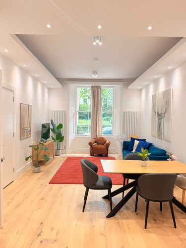 Porchester Square, Your London Base Arcore London