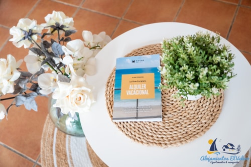 Descansa una temporada junto al Mar, San José WiFi 4 Alojamientos El Velero