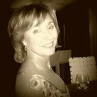 Evelyne