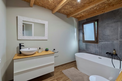 Eco Villa Quintián 32 Home Match