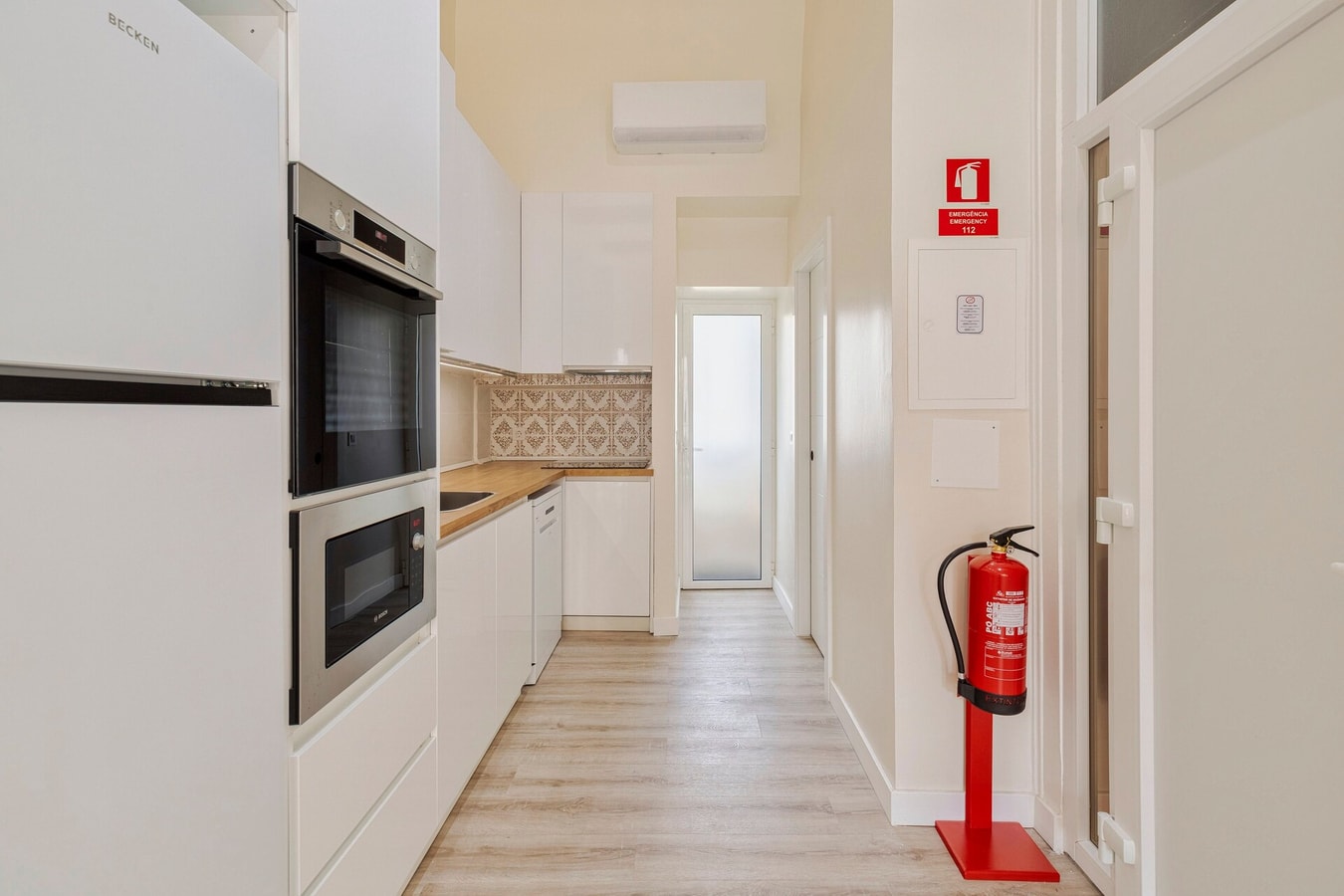 João Eloy Apartment 12 Home Match