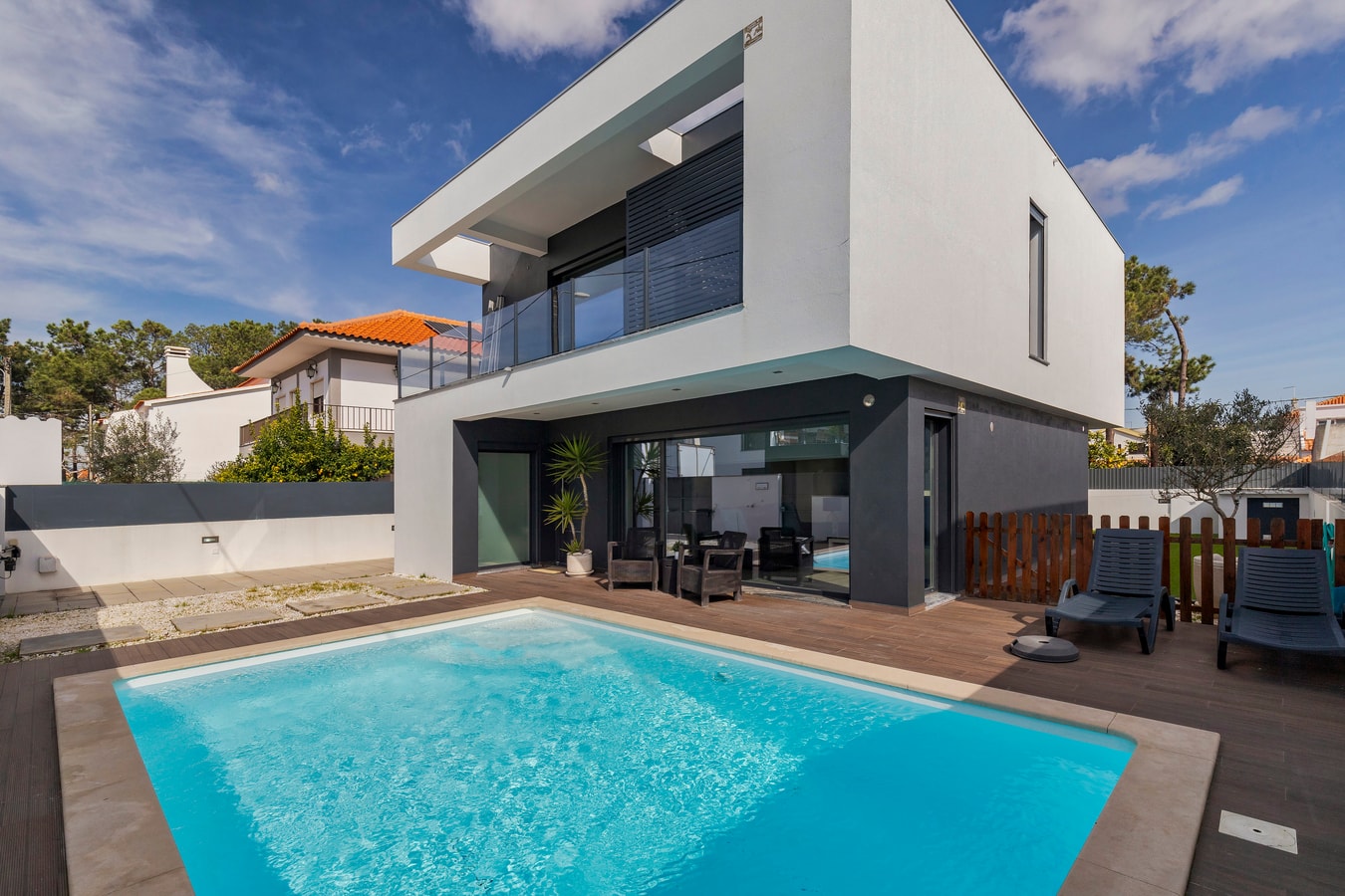 Aroeira Luxury House Home Match