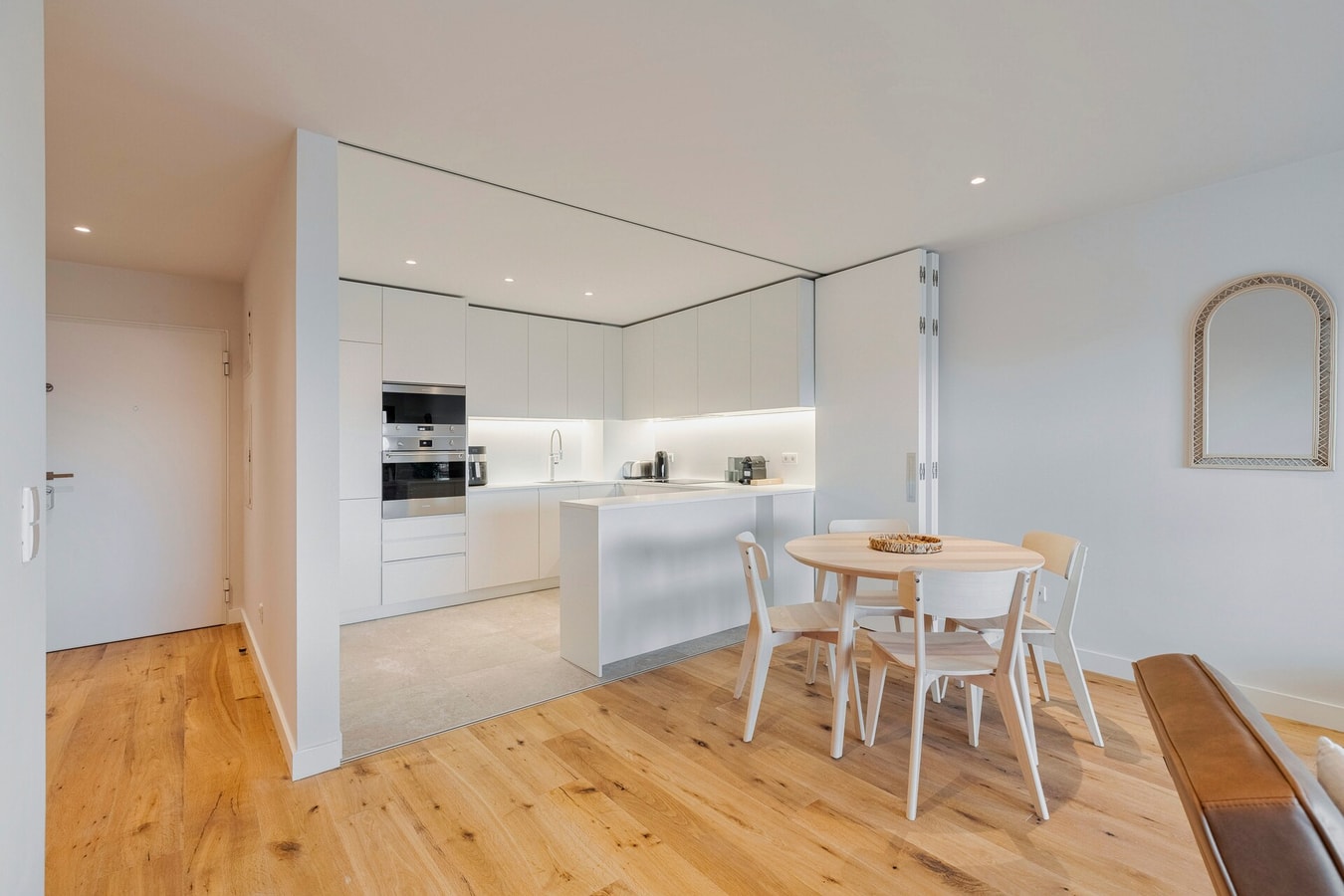 Lume Residences Suite W 10 Home Match