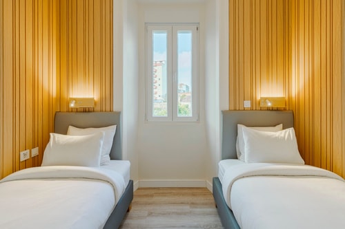 João Eloy Apartment 4 Home Match