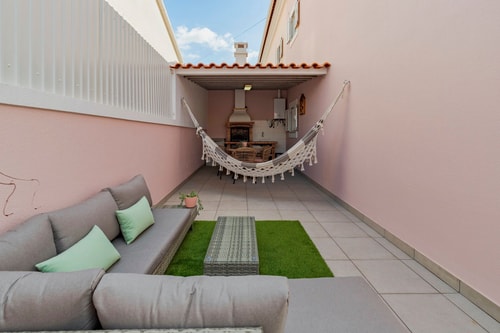 Casa Rosa 25 Home Match