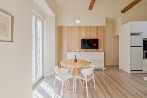 João Eloy Apartment 7 Home Match