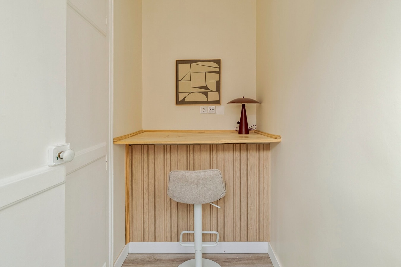 João Eloy Apartment 10 Home Match