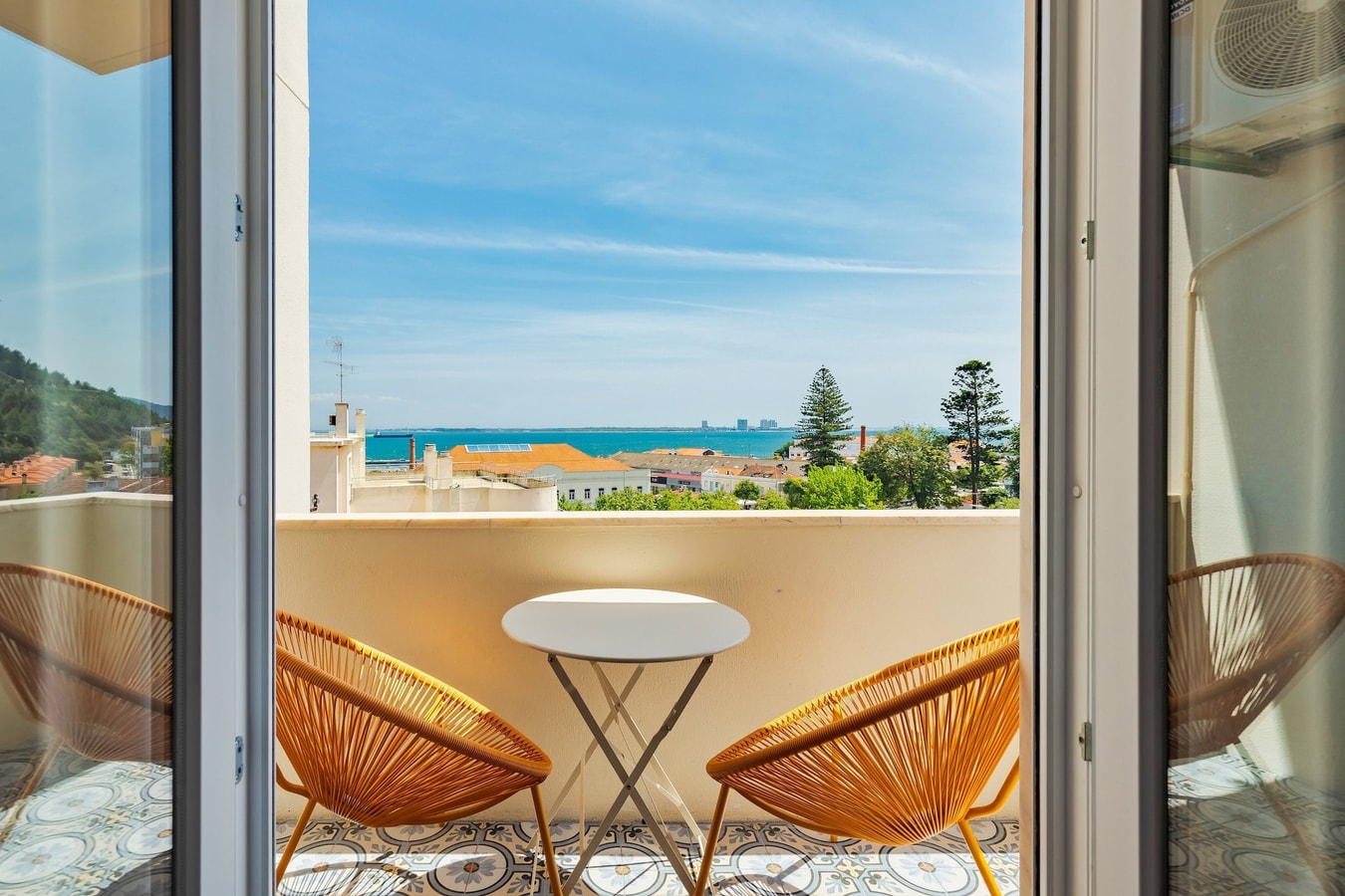 Castle View Setúbal Home Match