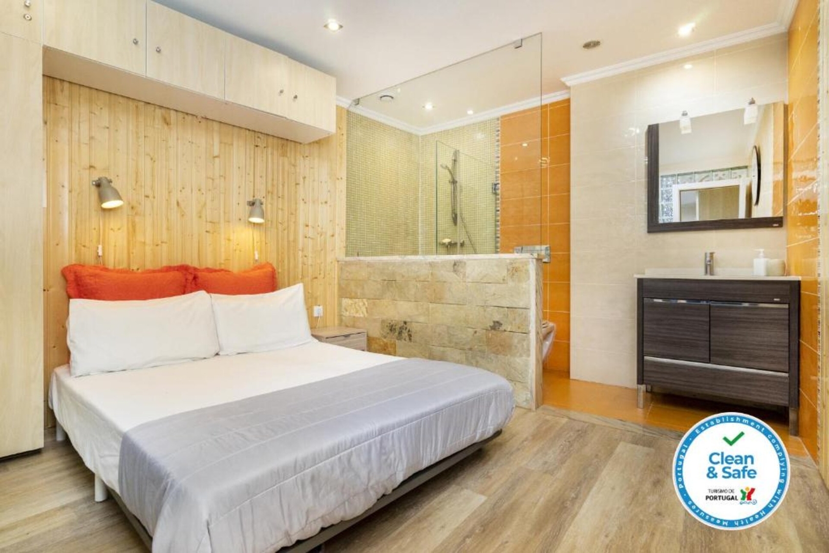 Alfama Modern Studio Home Match