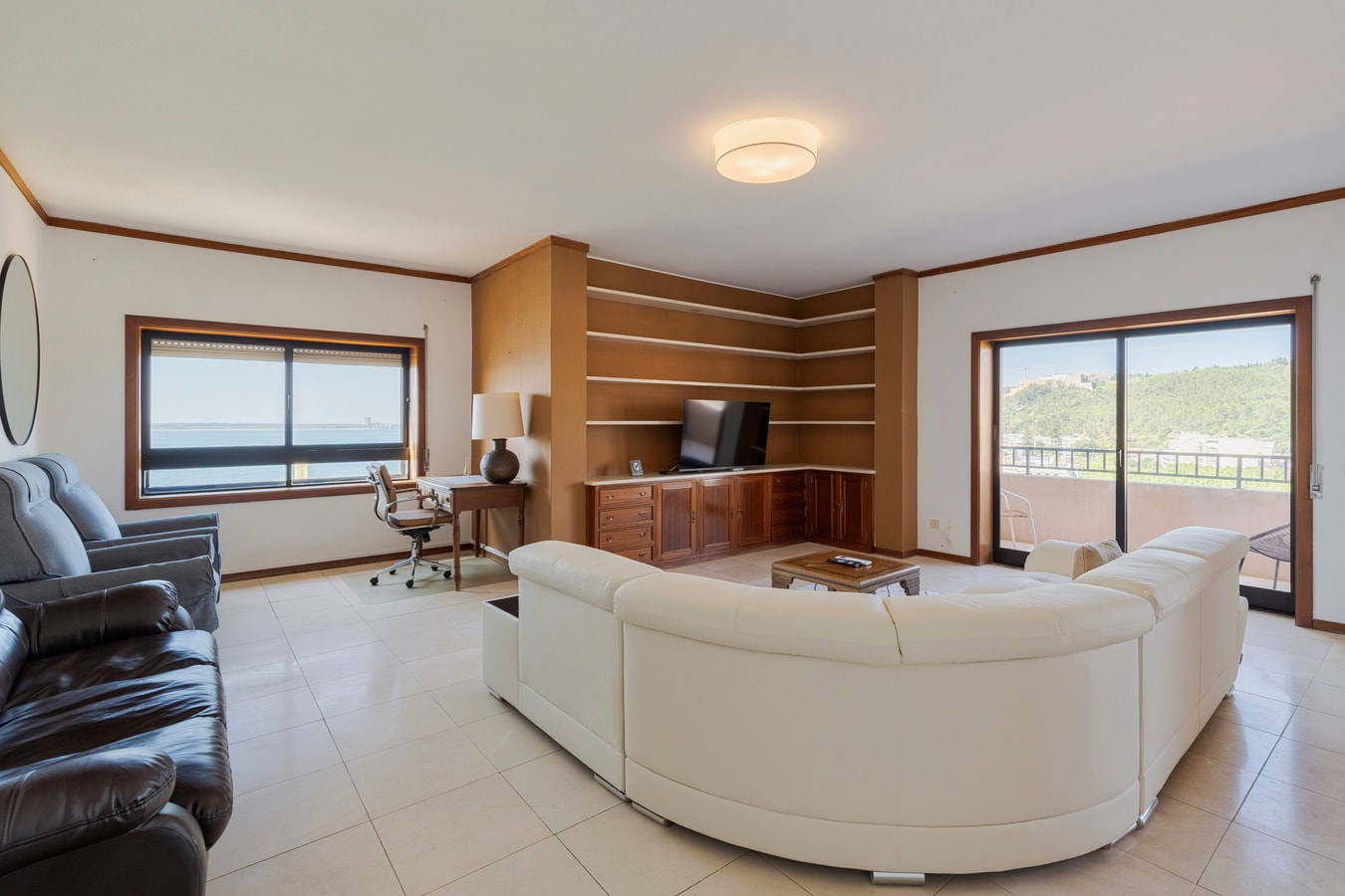 Panoramic View Apartment 7 Home Match