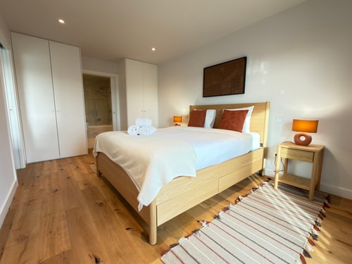 Serenity Suite I 18 Home Match