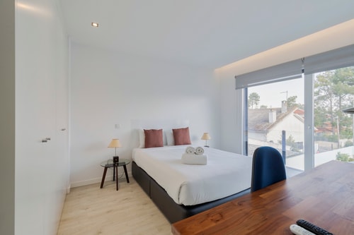 Aroeira Luxury House 4 Home Match