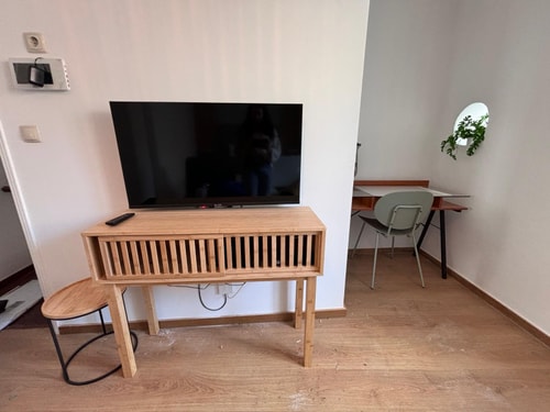 Central Cozy Apartment II 8 Home Match