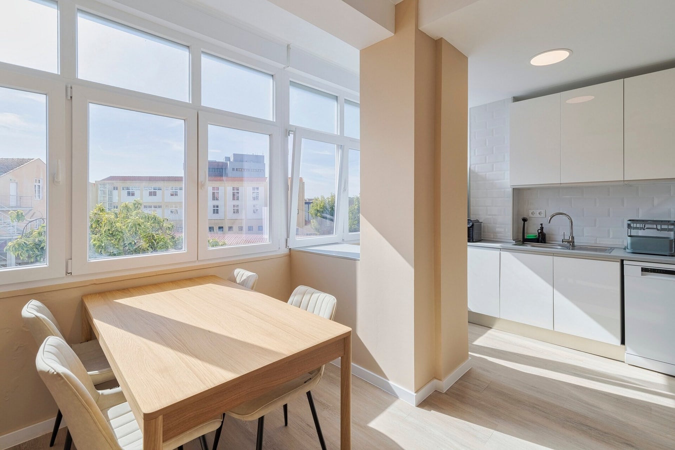 The Anna Apartment - Setúbal Central Station 10 Home Match