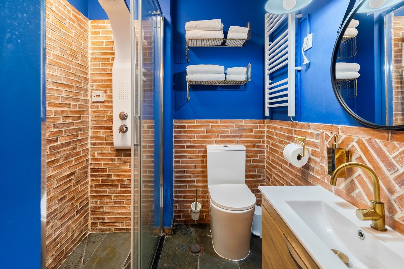 Wonder Blue · Wonder Blue 4 Home Match