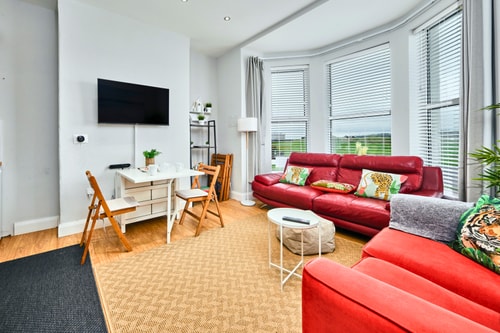 West Beach 3~ Superb Coastal Family Getaway at Sea