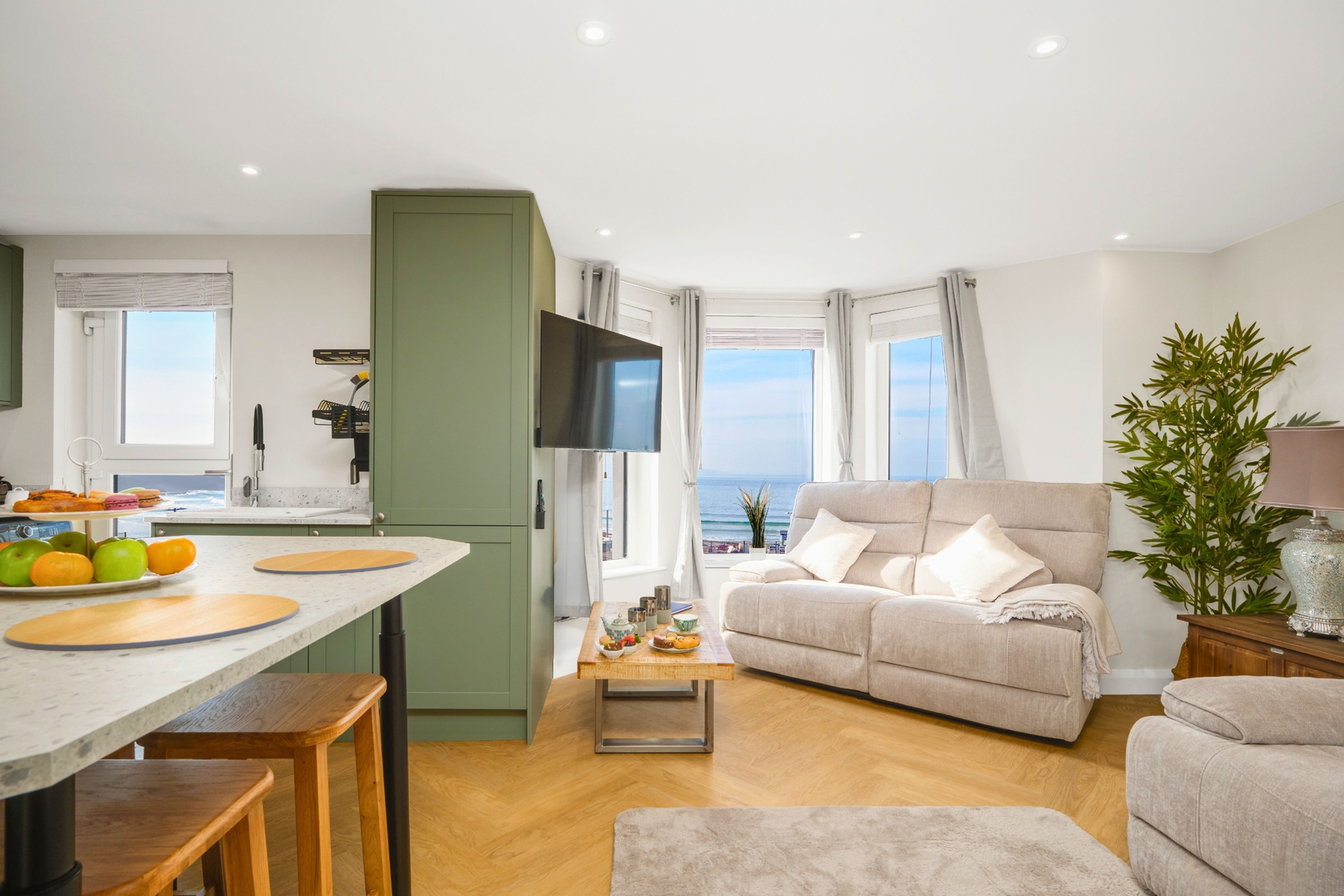Luxury Seaview Portrush Penthouse - Sleeps 7 rental in Portrush