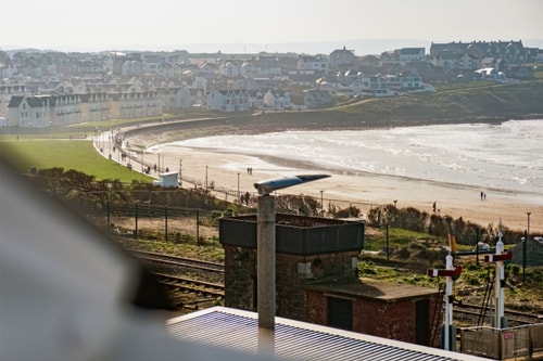 Luxury Seaview Portrush Penthouse - Sleeps 7 gallery image 2