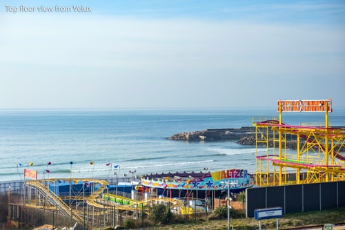 Luxury Seaview Portrush Penthouse - Sleeps 7 gallery image 5